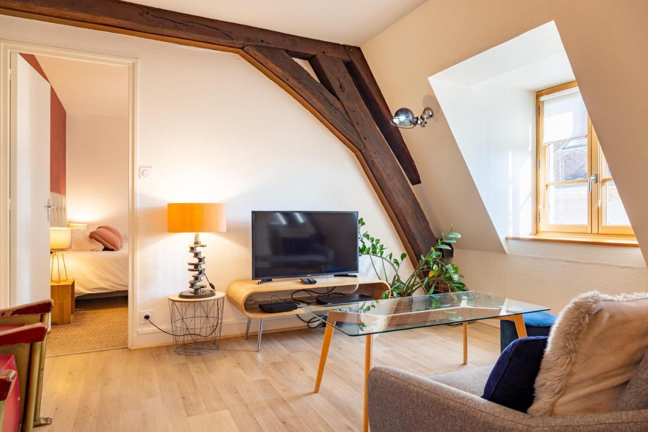 Happy Loft - Centre Historique + Parking Prive Leilighet Blois Eksteriør bilde